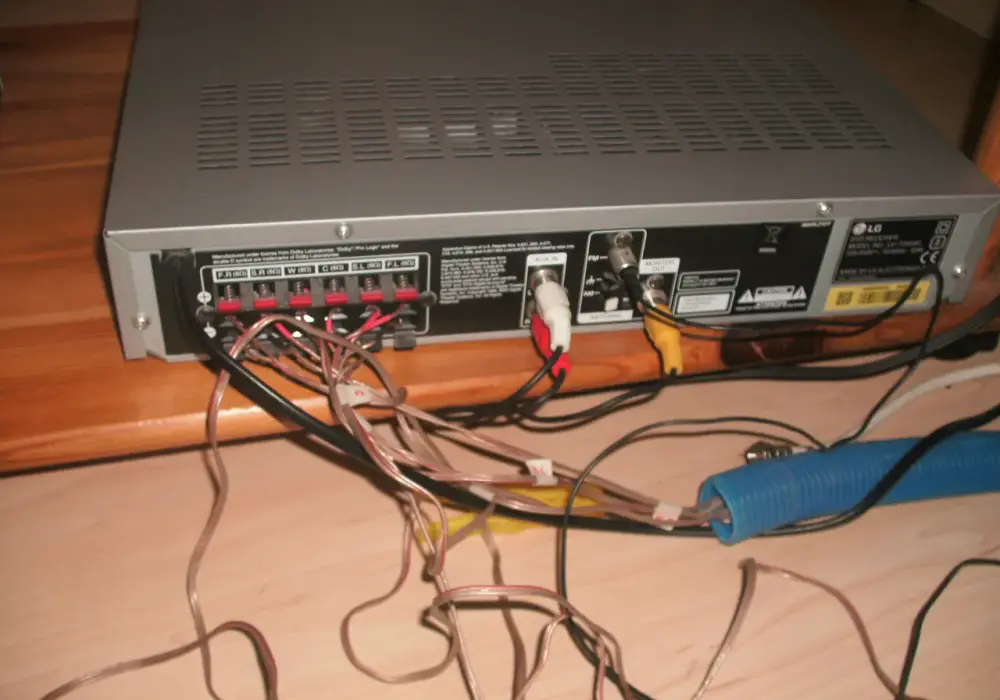 Jak podłączyć kino domowe do telewizora LG - proste metody i porady