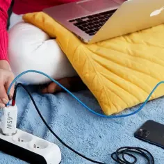 Jak podłączyć telefon do laptopa - proste sposoby na łatwe połączenie