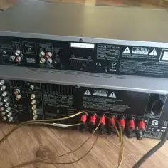 Jak podłączyć Denon AVR-1306: proste kroki i najczęstsze problemy