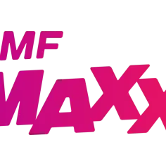 Logo RMF MAXX z gradientem różowo-fioletowym na białym tle.